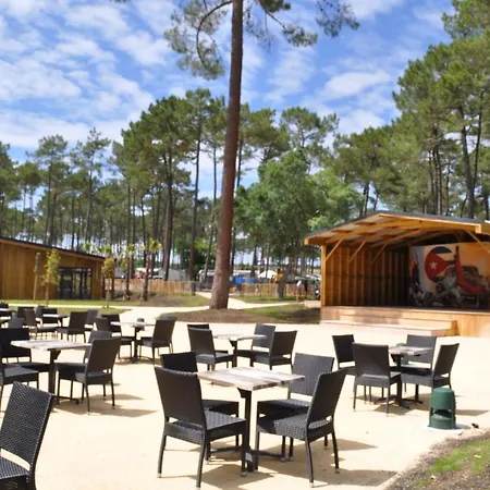 Campingplatz Mobilhome Cote Landaise Les Dunes De Contis 4 Saint-Julien-en-Born