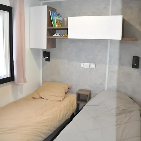 אתר קמפינג Mobilhome Cote Landaise Les Dunes De Contis 4 *