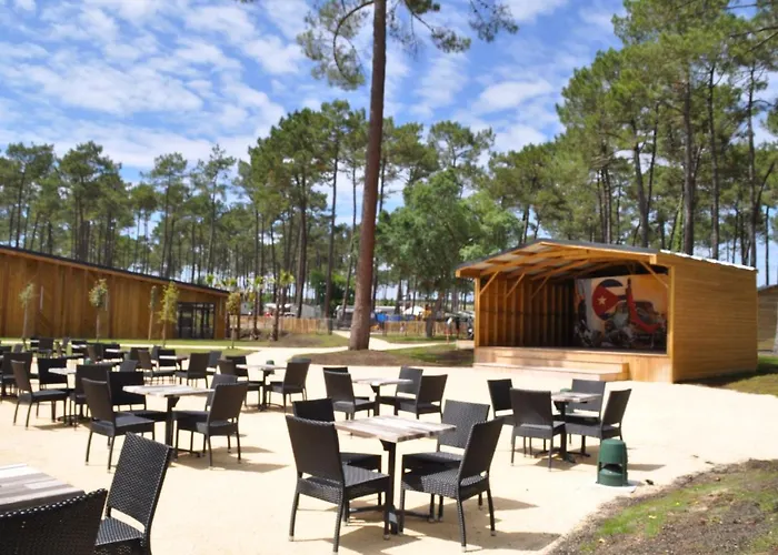 مكان تخييم Mobilhome Cote Landaise Les Dunes De Contis 4 سان جوليان-أون-بورن